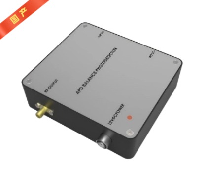 Si、InGaAs 雪崩平衡探测器