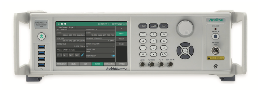 70GHz低噪声射频微波信号发生器-